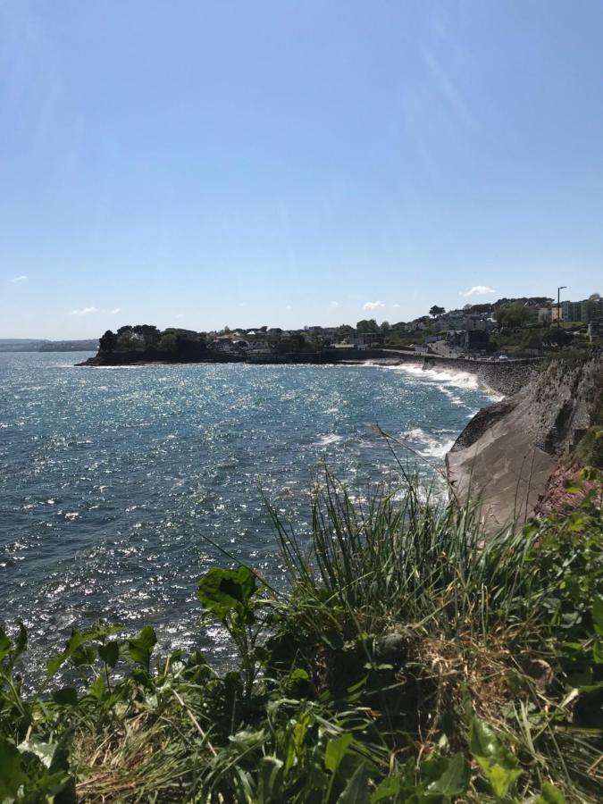 * Popular * Stunning Quiet By The Sea Apartment *